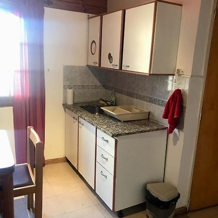 Pequena Casa De Troncos, Detras De Casa Principal No Trabajo Con Tarjeta De Credito Puerto Madryn Kültér fotó