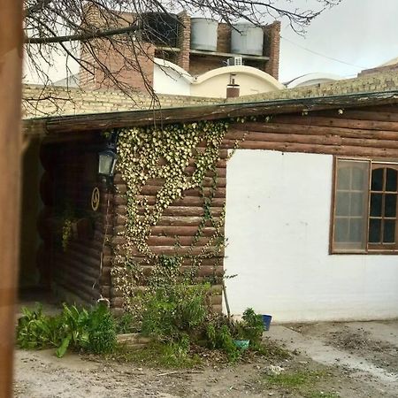 Pequena Casa De Troncos, Detras De Casa Principal No Trabajo Con Tarjeta De Credito Puerto Madryn Kültér fotó