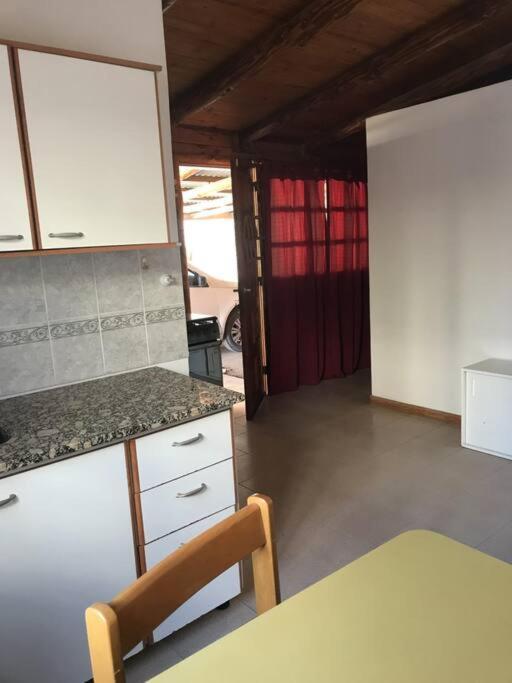 Pequena Casa De Troncos, Detras De Casa Principal No Trabajo Con Tarjeta De Credito Puerto Madryn Kültér fotó